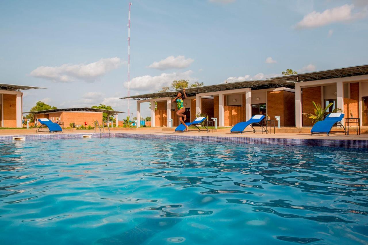 Dunia Hotel Ouagadougou Loumbila Zewnętrze zdjęcie